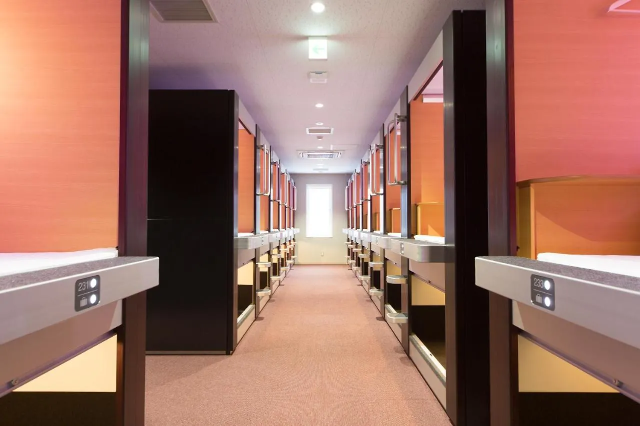 Capsule hotel The Lodge Moiwa 834 Niseko