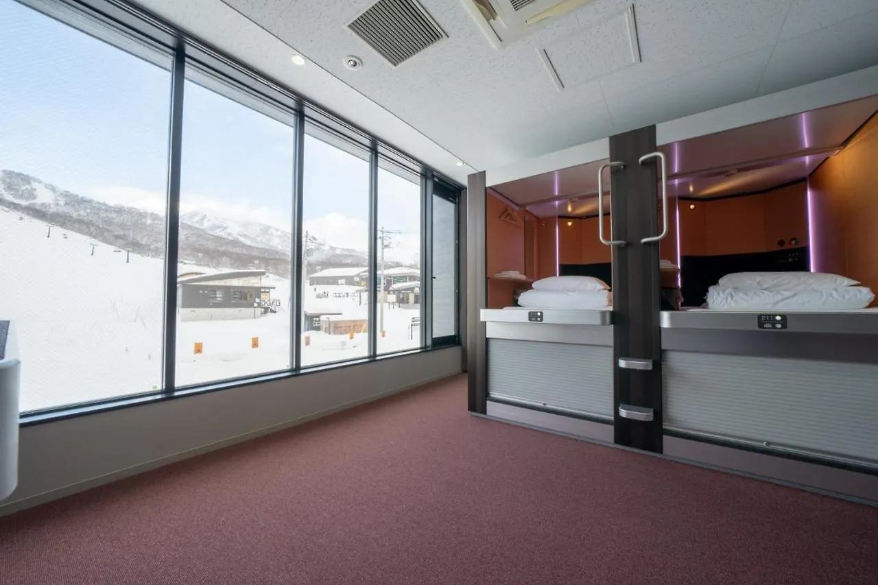 The Lodge Moiwa 834 Niseko Capsule hotel