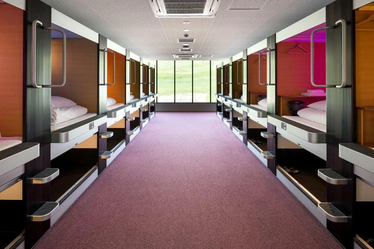 The Lodge Moiwa 834 Niseko Capsule hotel